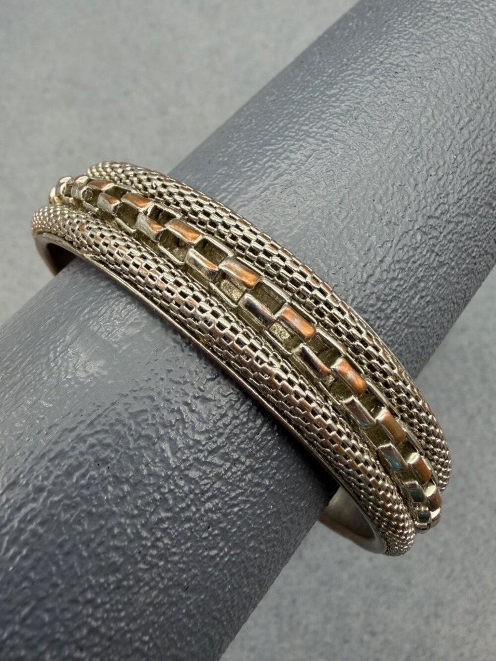 Vintage Bangle Bracelet 3 In As Is Silver Woven Mesh Stacked Pattern Antiqued